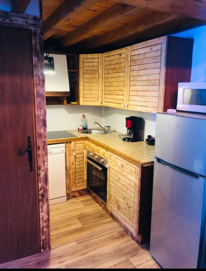 Chalet 8 Couchages A 100M Du Bas Des Pistes Et Commerces Les Angles  Exterior foto